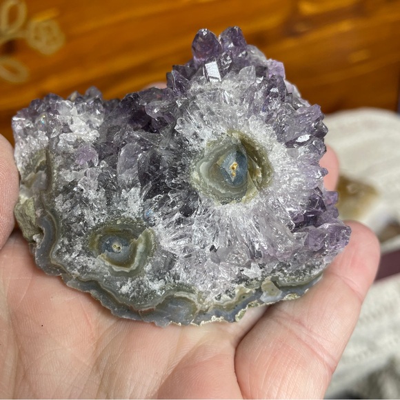 Citrine and amethyst crystal clusters - Picture 7 of 15